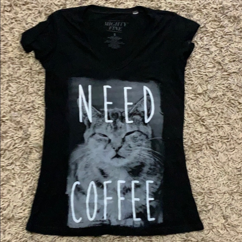🥳5/$20🥳 Cute tee